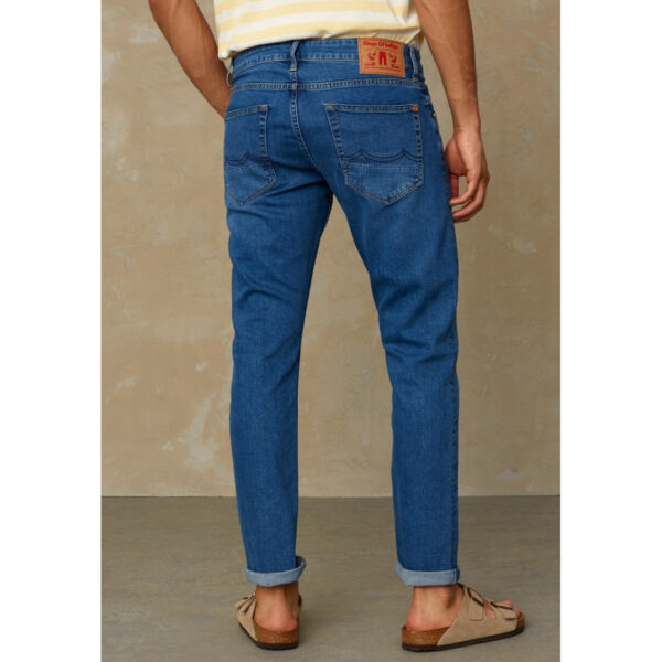 Ryan eco veggie worn 2